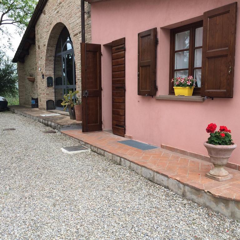 Casina Rosa Apartment Черталдо Стая снимка